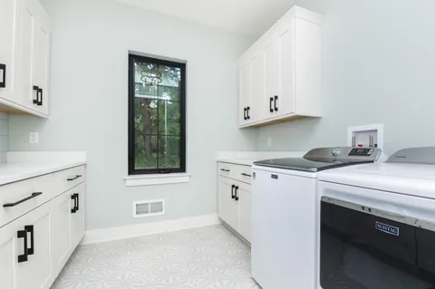 $6,999,000 | 4779 Pine Meadows Lane, Chenequa, WI 53029