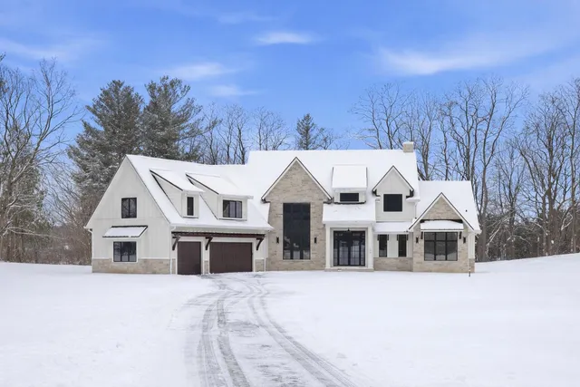 $6,999,000 | 4779 Pine Meadows Lane, Chenequa, WI 53029