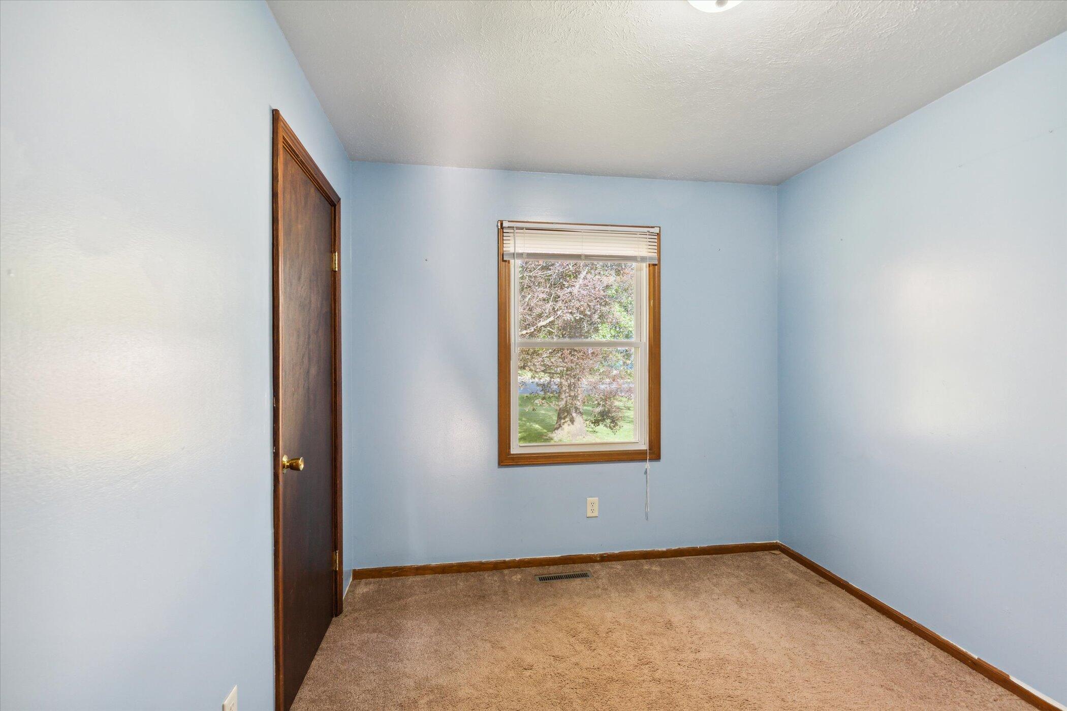 9495 South Sprinkle Road Portage, MI 49002 - Photo 17 of 30 17