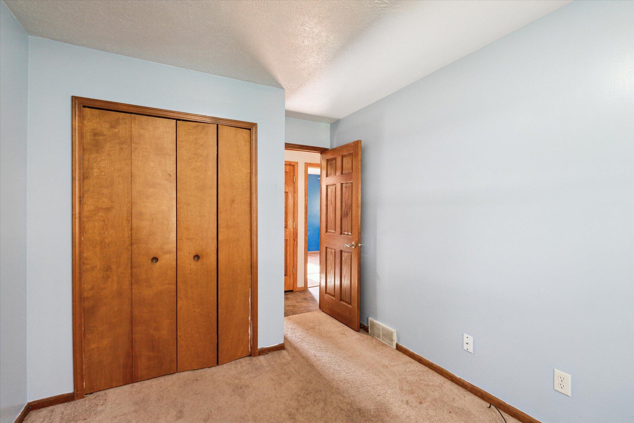 9495 South Sprinkle Road Portage, MI 49002 - Photo 18 of 30 18