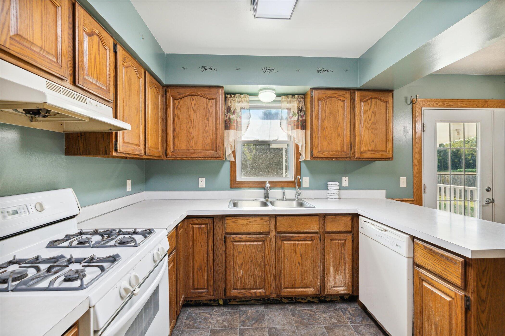 9495 South Sprinkle Road Portage, MI 49002 - Photo 8 of 30 8