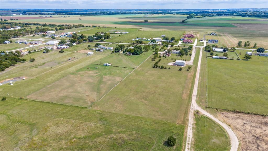 669 Wester Road Ferris, TX 75125 - Photo 5 of 6