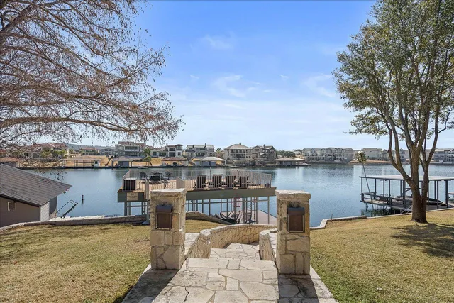 $2,650,000 | 135 Perry Lane, Kingsland, TX 78639