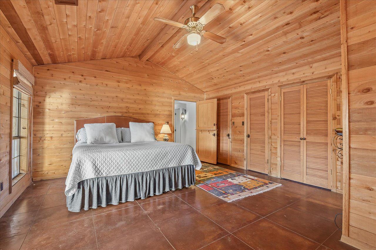 135 Perry Lane Kingsland, TX 78639 - Photo 14 of 30