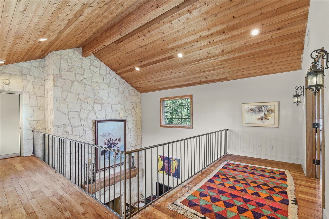 135 Perry Lane Kingsland, TX 78639 - Photo 21 of 30