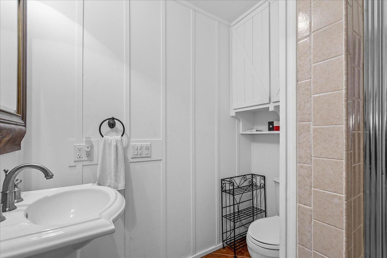 135 Perry Lane Kingsland, TX 78639 - Photo 27 of 30