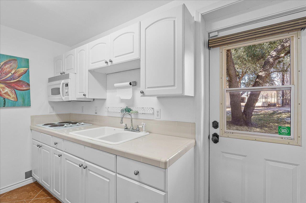 135 Perry Lane Kingsland, TX 78639 - Photo 29 of 30