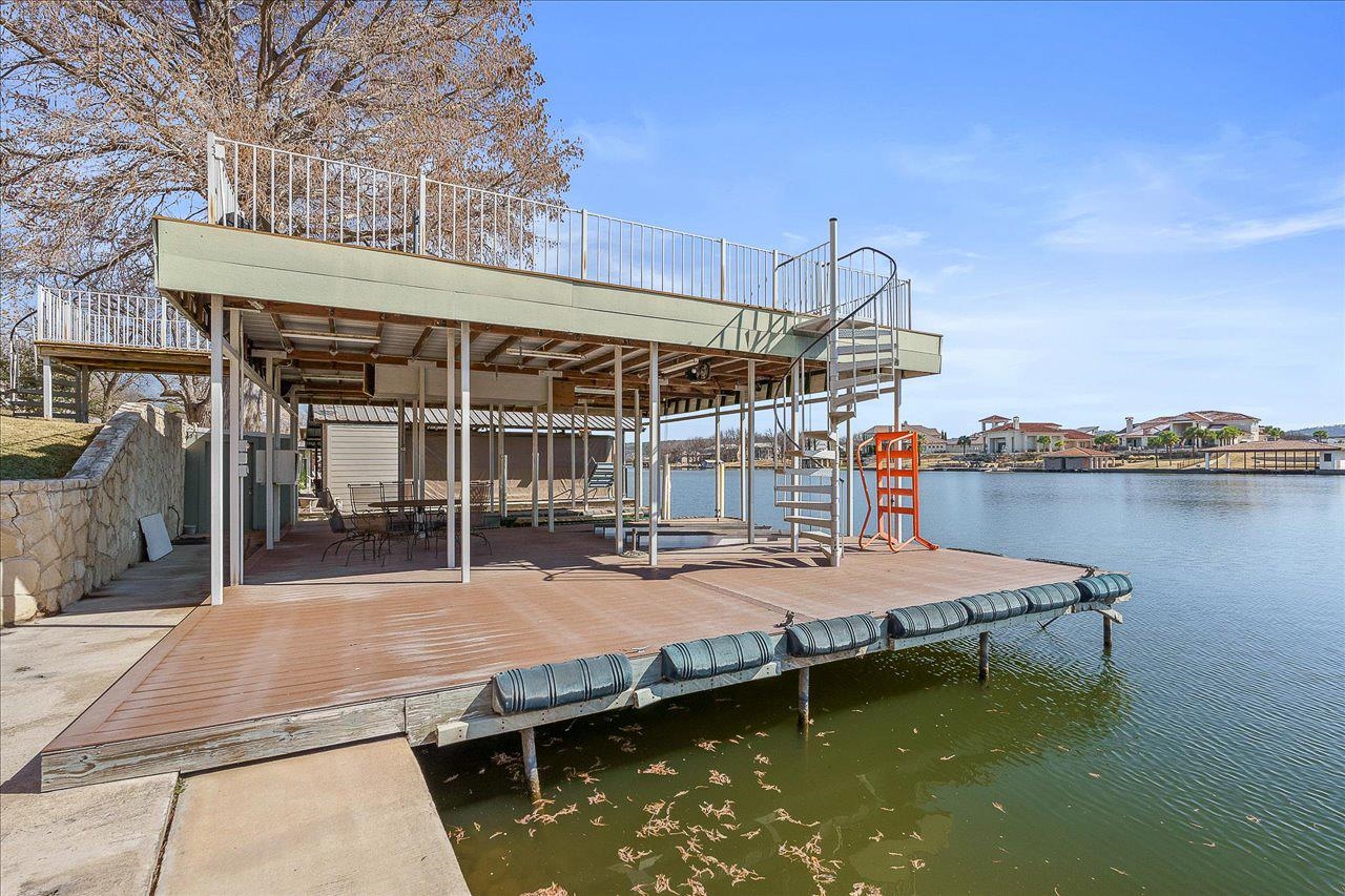 135 Perry Lane Kingsland, TX 78639 - Photo 5 of 30