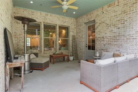 $625,000 | 725 Elise Lane, Madisonville, LA 70447