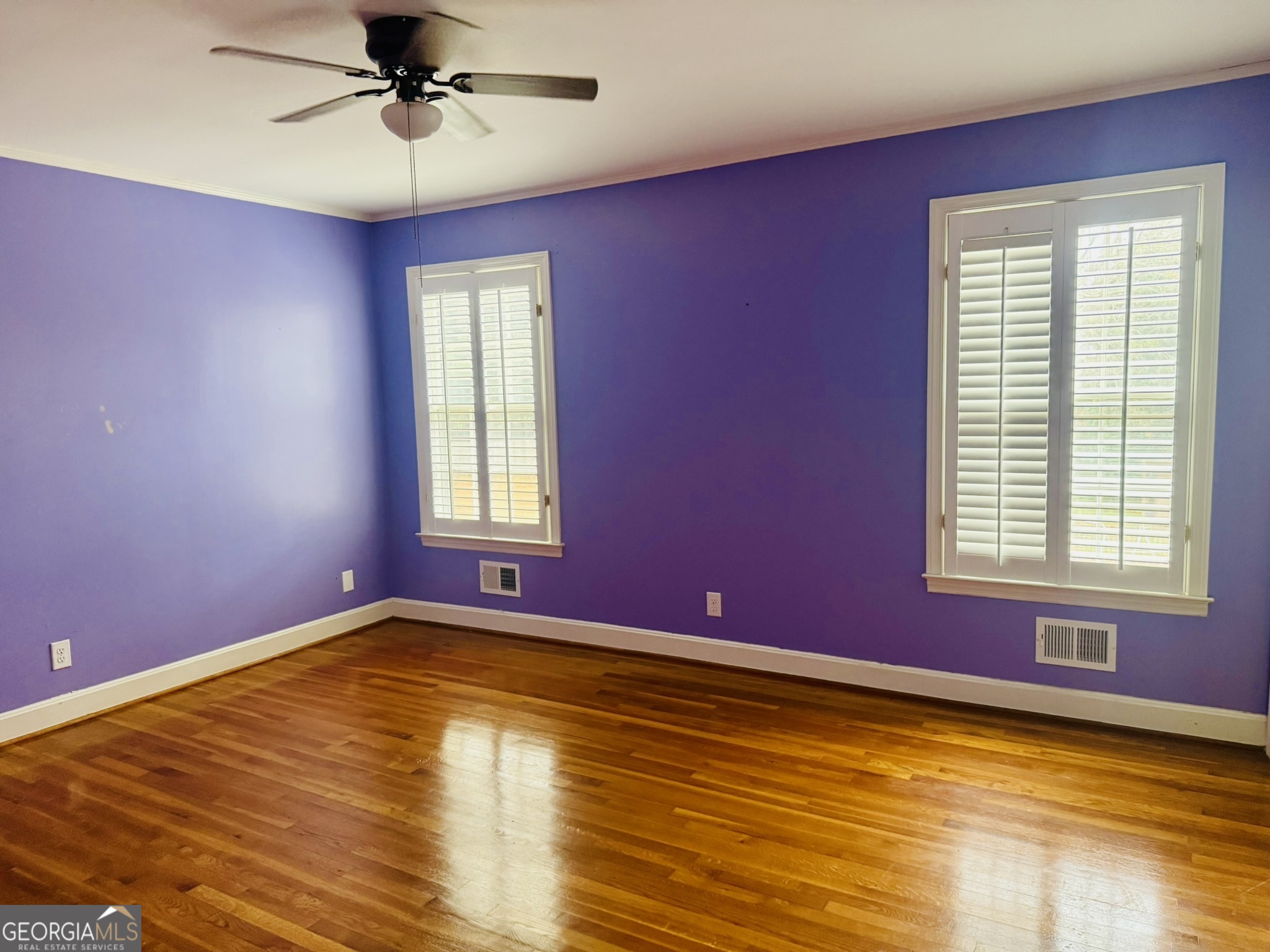 110 Pine Street Barnesville, GA 30204 - Photo 14 of 31 a view of empty room with window