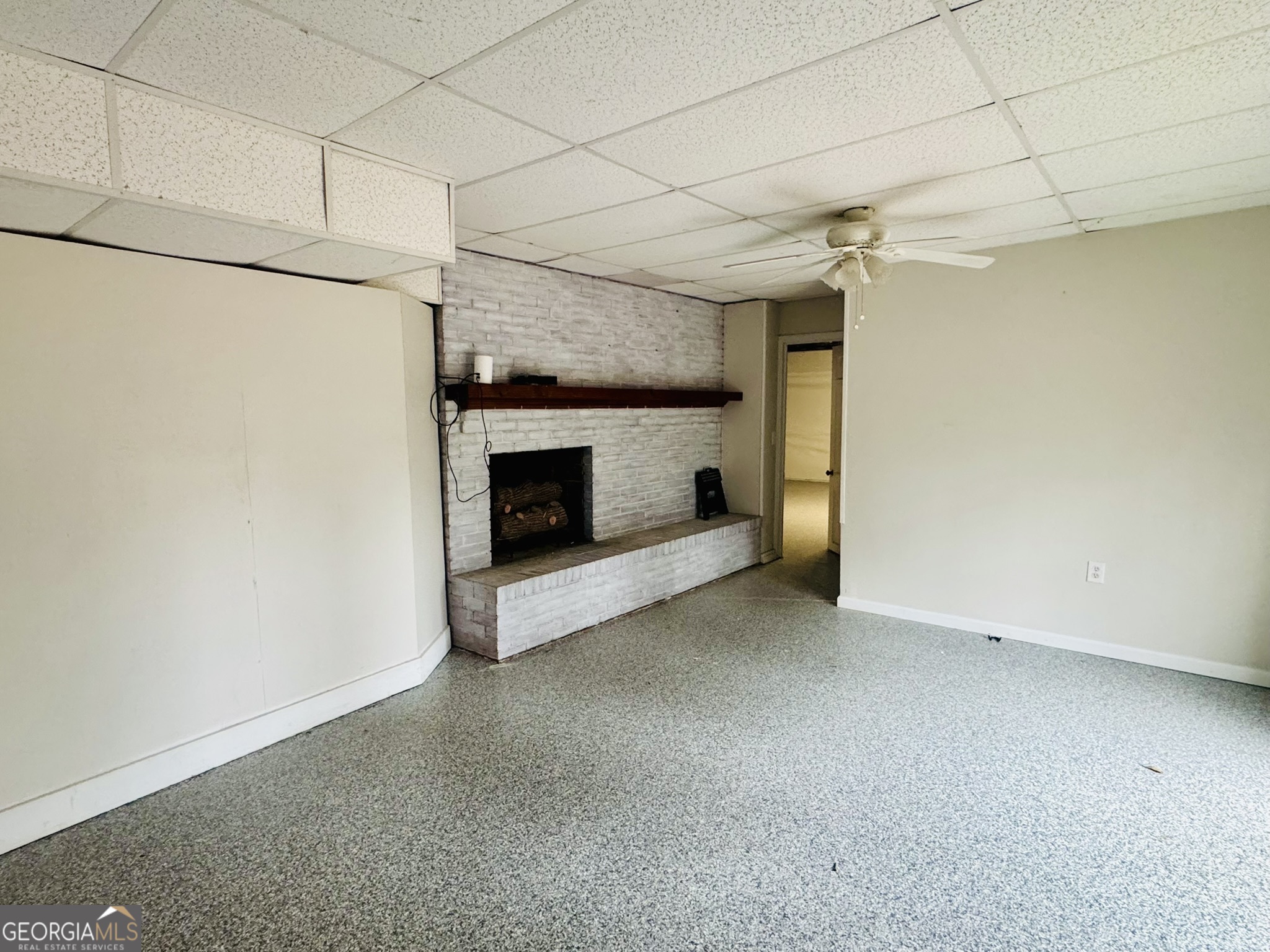 110 Pine Street Barnesville, GA 30204 - Photo 27 of 31 a view of a livingroom with a fireplace