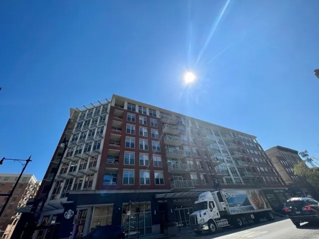 $3,500 | 1001 West Madison Street, Unit 504, Chicago, IL 60607