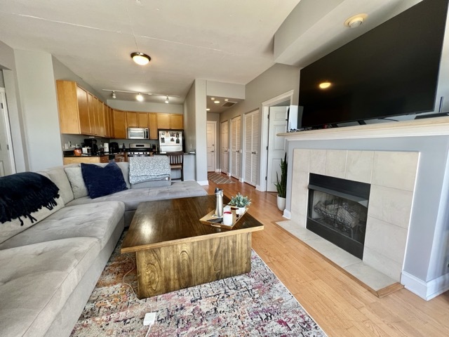 1001 West Madison Street, Unit 504 Chicago, IL 60607 - Photo 12 of 30