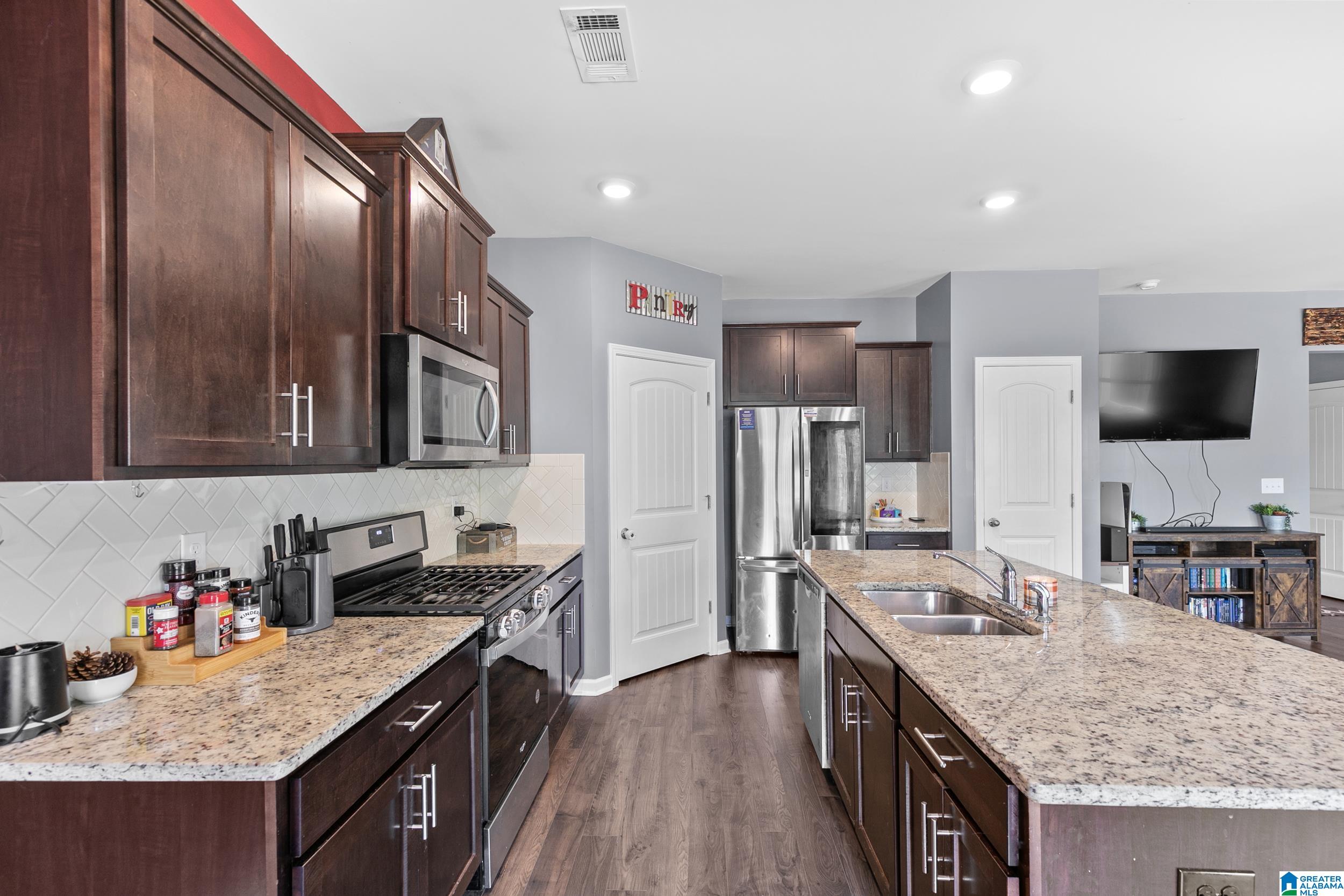 441 Crossbridge Road Chelsea, AL 35043 - Photo 12 of 36