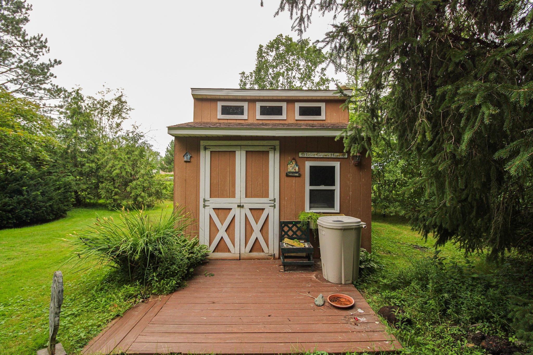 1438 South Morrish Road Flint, MI 48532 - Photo 37 of 37 50118076-37.JPG