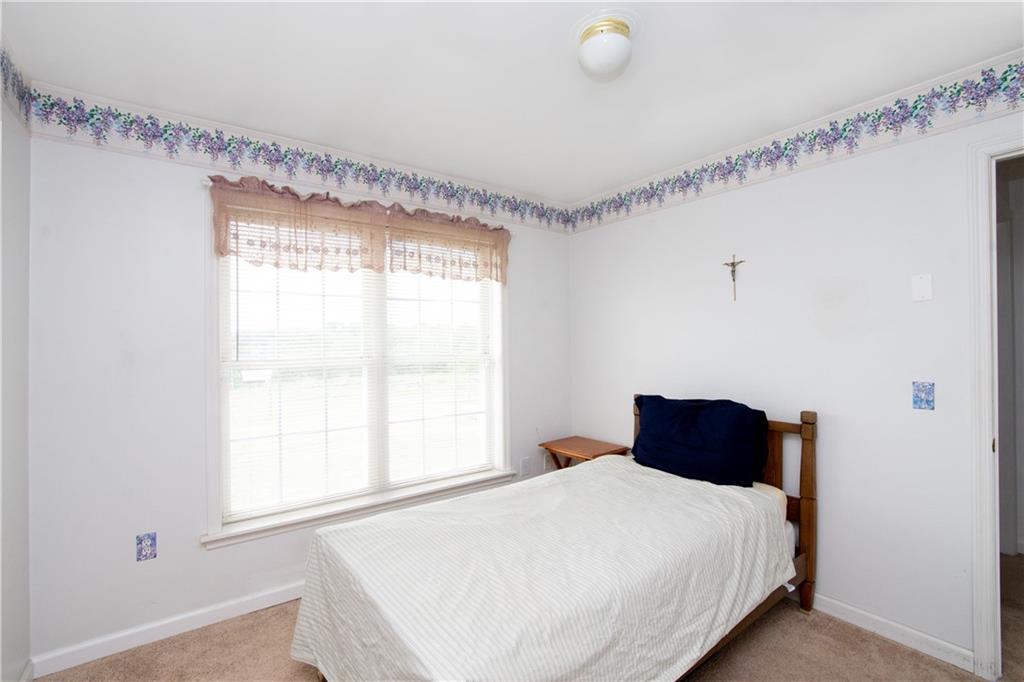 5251 Elliott Road Butler, PA 16001 - Photo 12 of 25