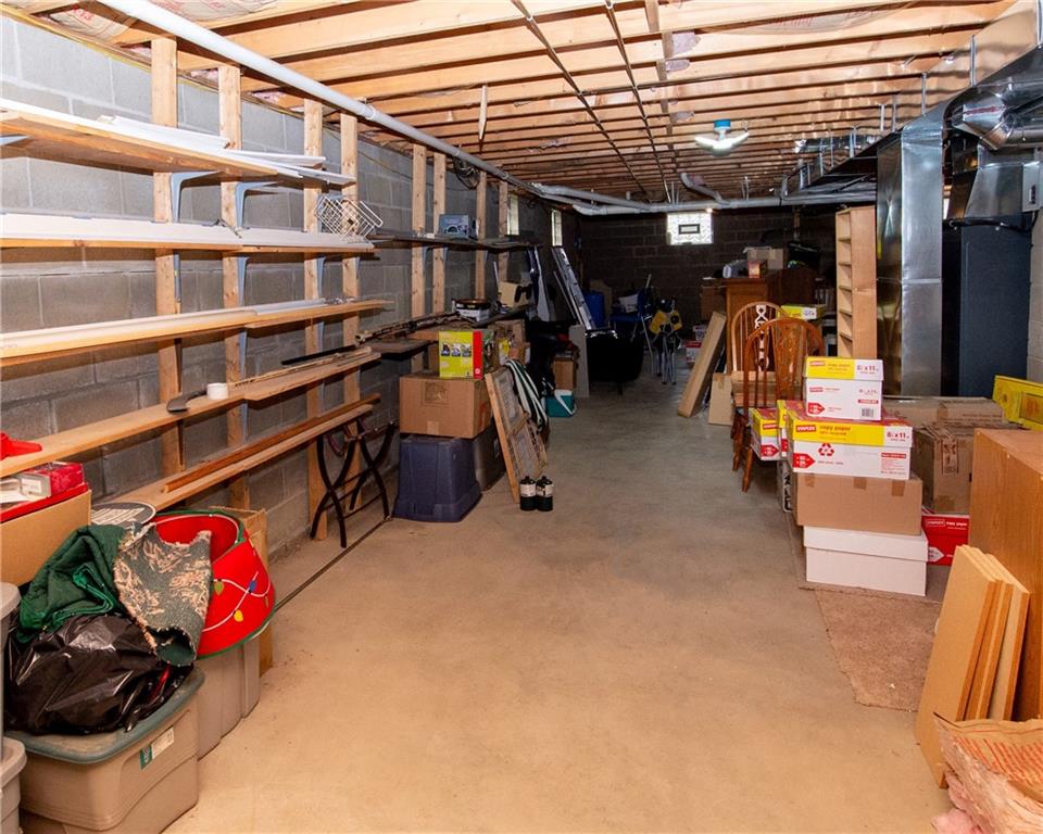 5251 Elliott Road Butler, PA 16001 - Photo 17 of 25