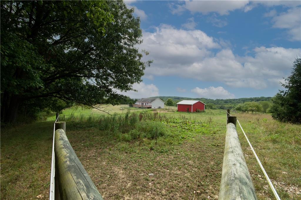 5251 Elliott Road Butler, PA 16001 - Photo 22 of 25