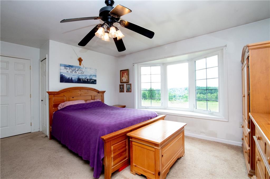 5251 Elliott Road Butler, PA 16001 - Photo 10 of 25