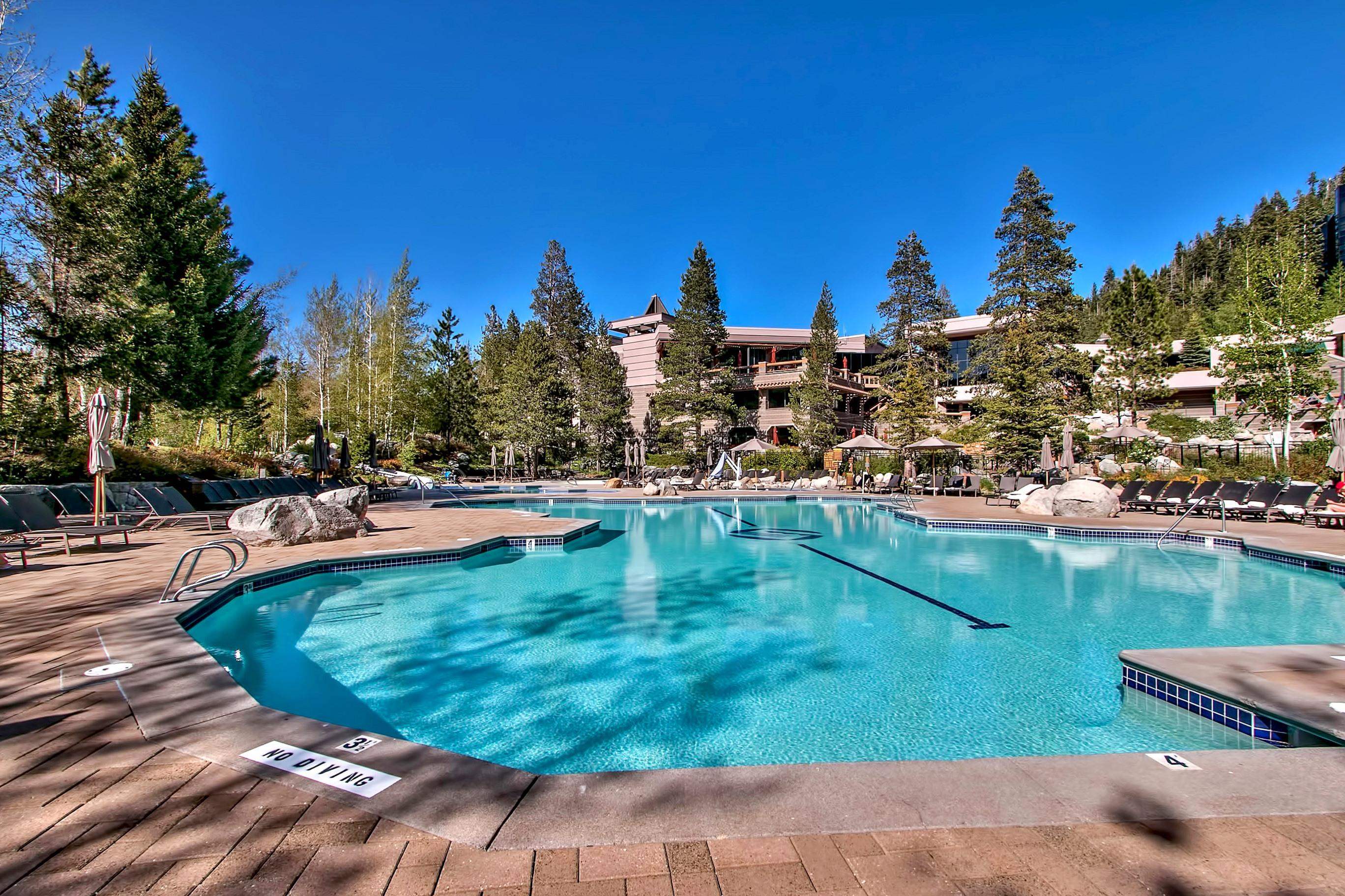 400 Resort Road, Unit 958 Olympic Valley, CA 96146 - Photo 16 of 21 a view of a swimming pool with a lake