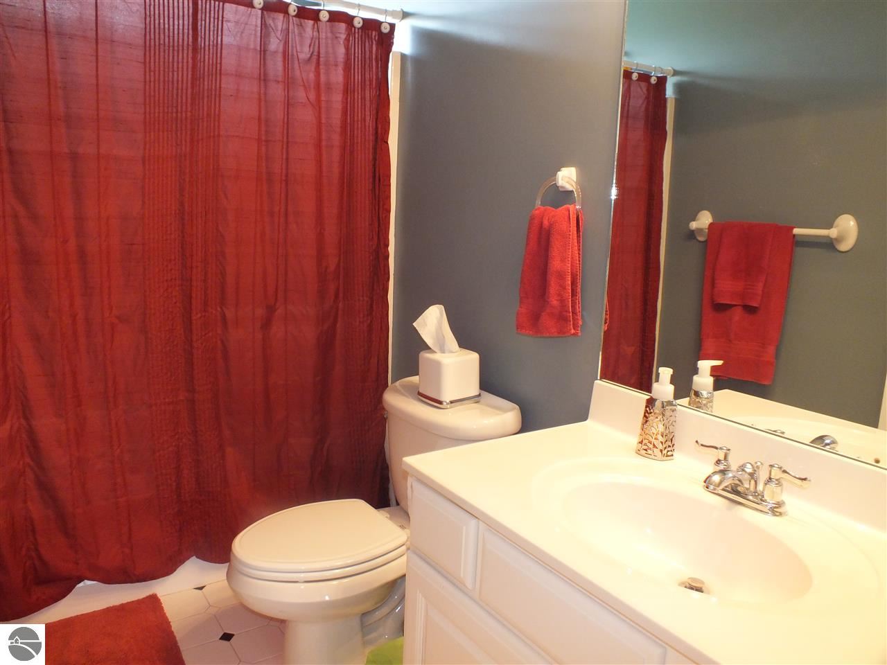 11084 Summit City Road Kingsley, MI 49649 - Photo 27 of 56 1789263-30.JPG