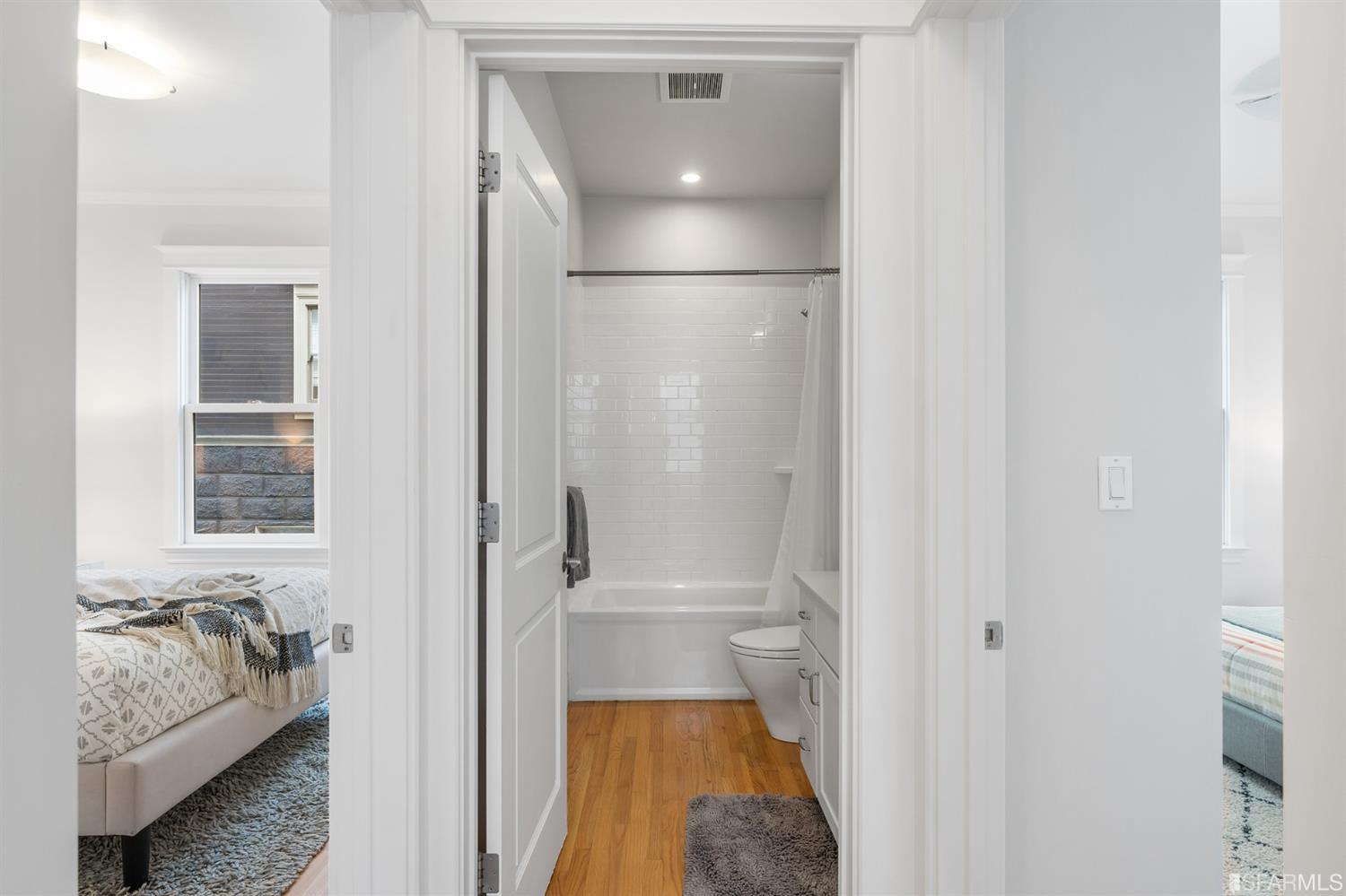 159 Jasper Place San Francisco, CA 94133 - Photo 11 of 19