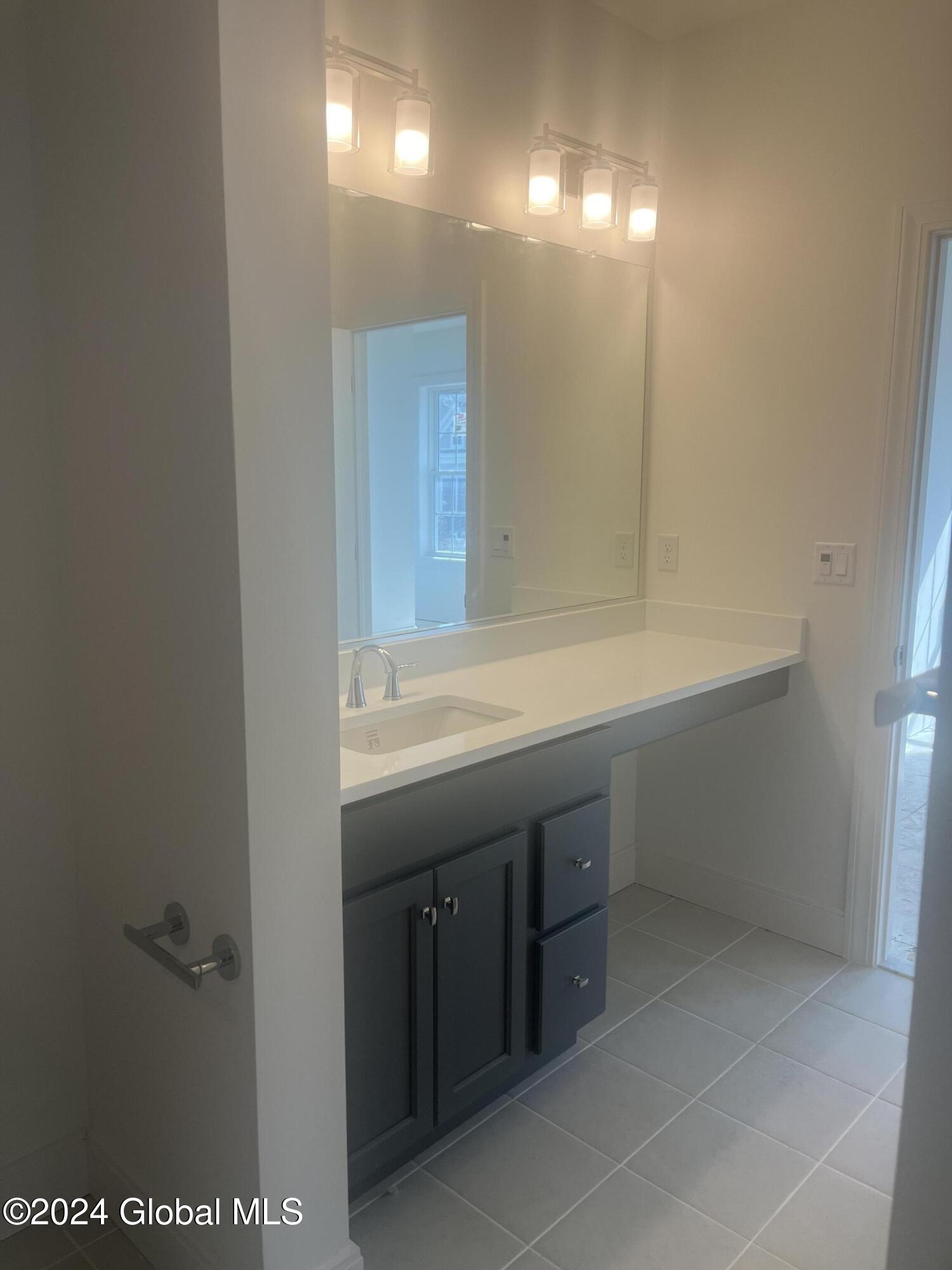 65 Cambridge Way Colonie, NY 12110 - Photo 17 of 19 IMG_6807