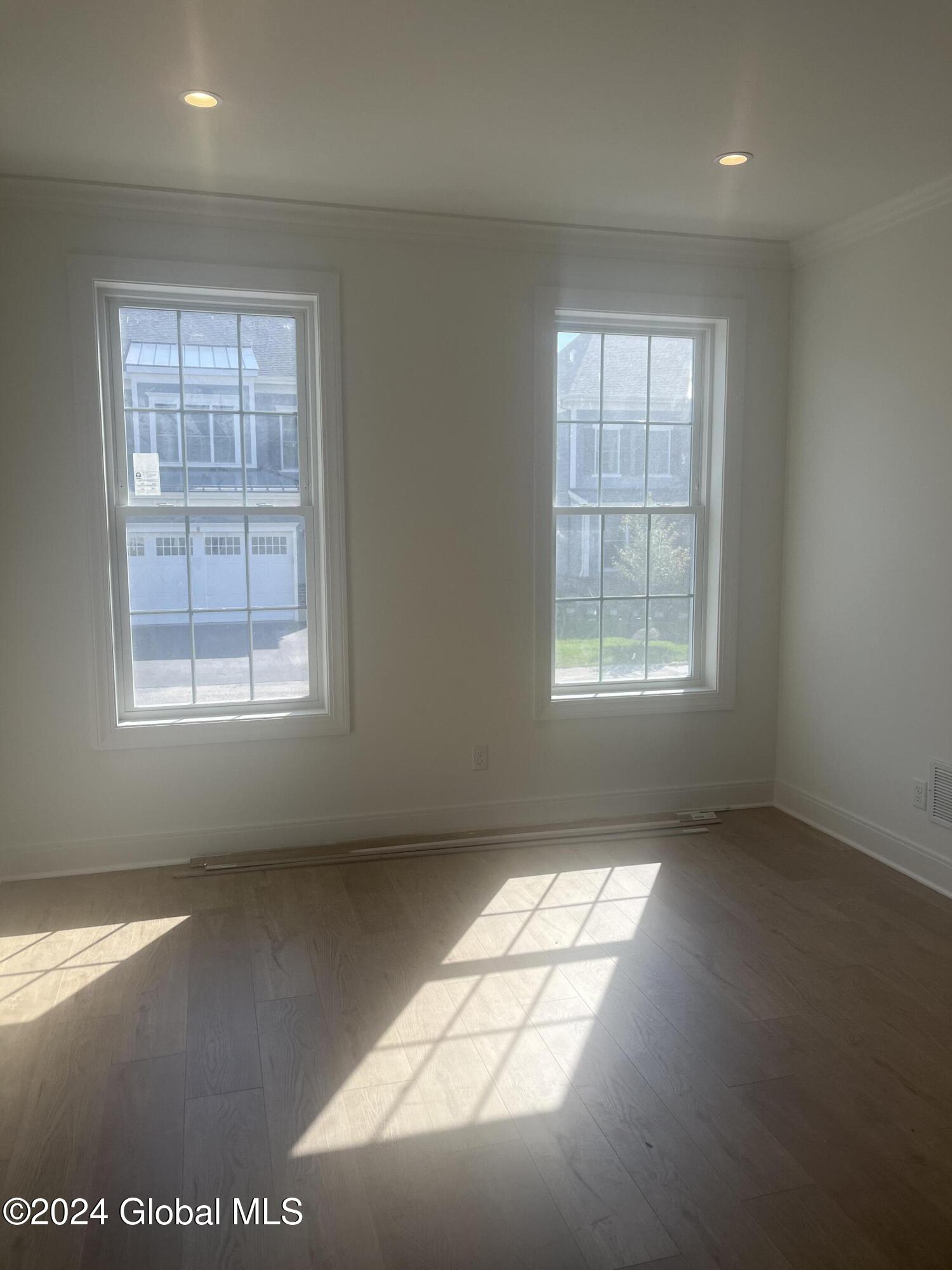 65 Cambridge Way Colonie, NY 12110 - Photo 7 of 19 IMG_6796