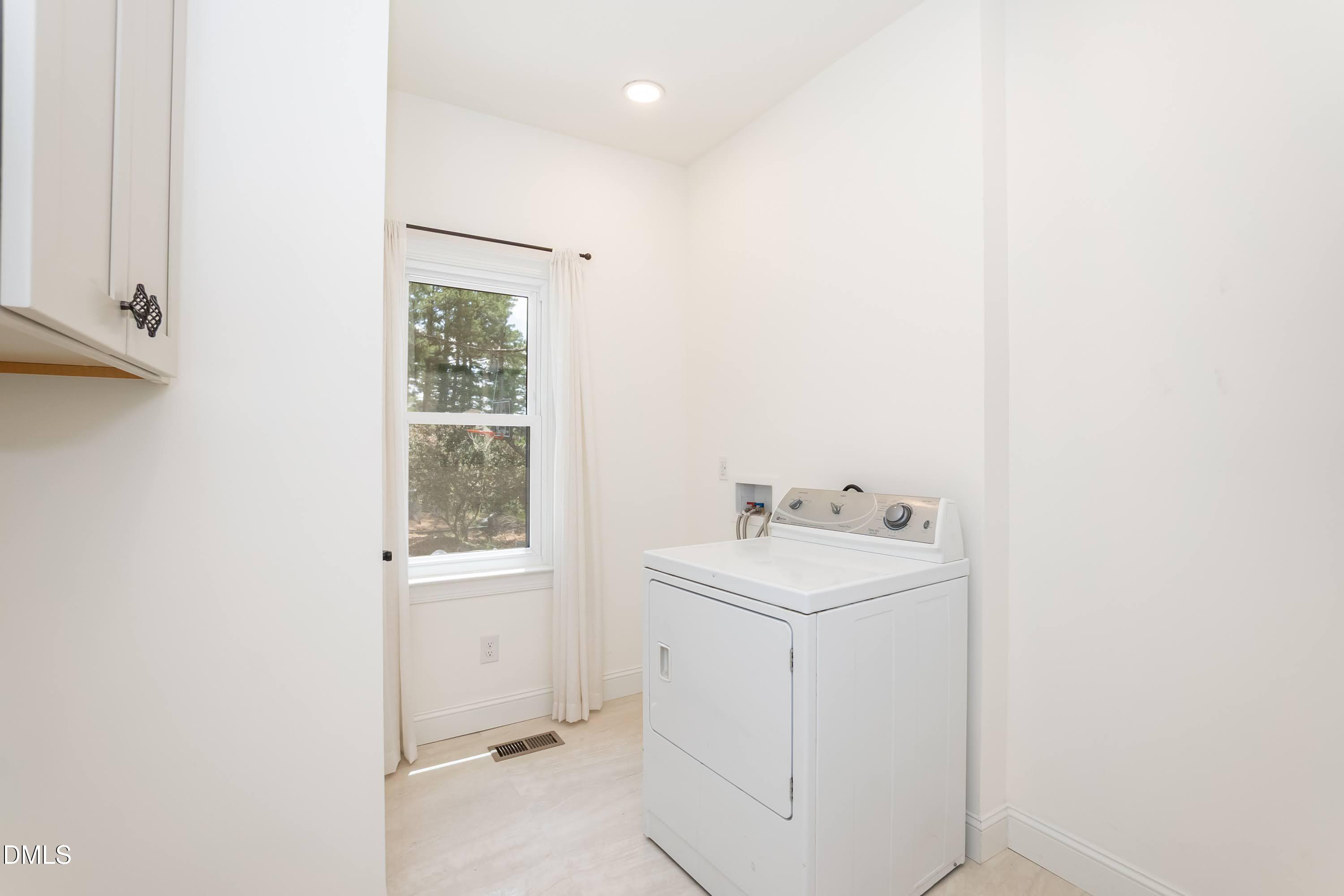 3715 South River Road Lillington, NC 27546 - Photo 72 of 91 Laundry 01
