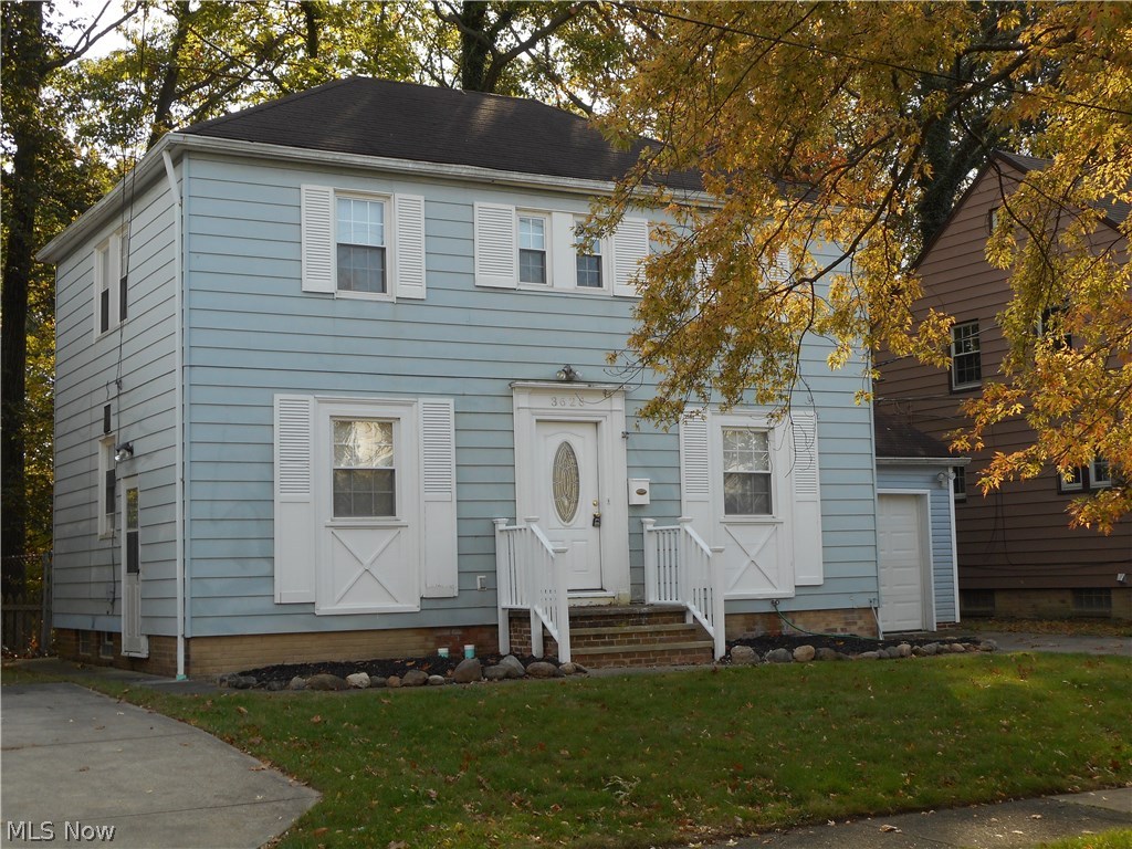 3628 Cummings Road Cleveland, OH 44118 - Photo 1 of 17