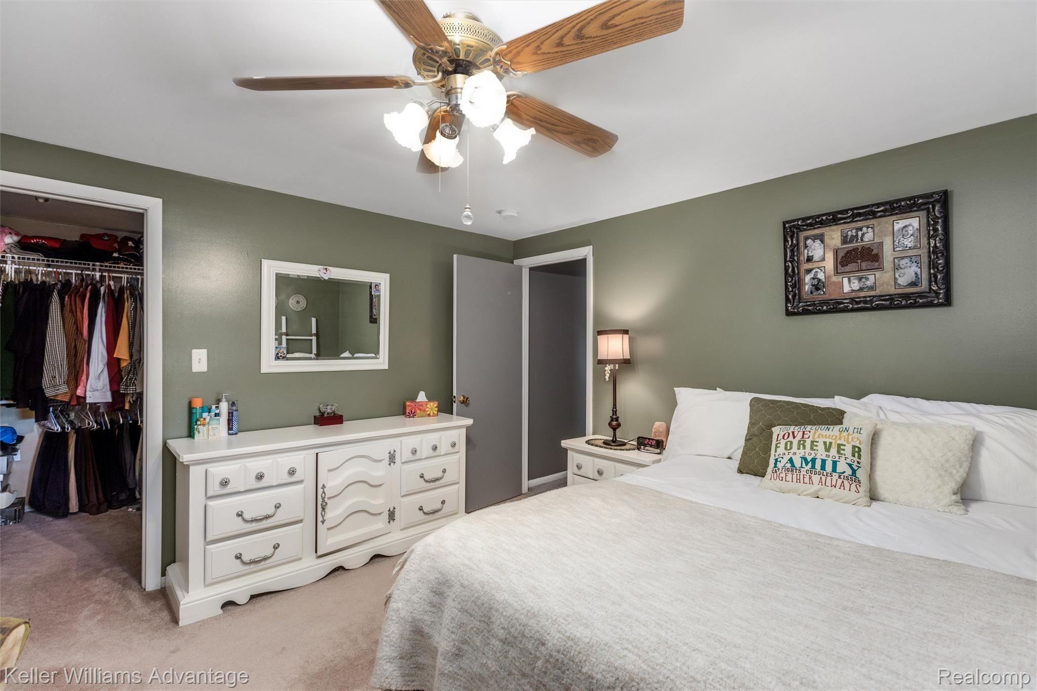15084 Merriman Road Livonia, MI 48154 - Photo 25 of 37 28-15084 Merriman Rd, Livonia, MI, 481540036.jpg
