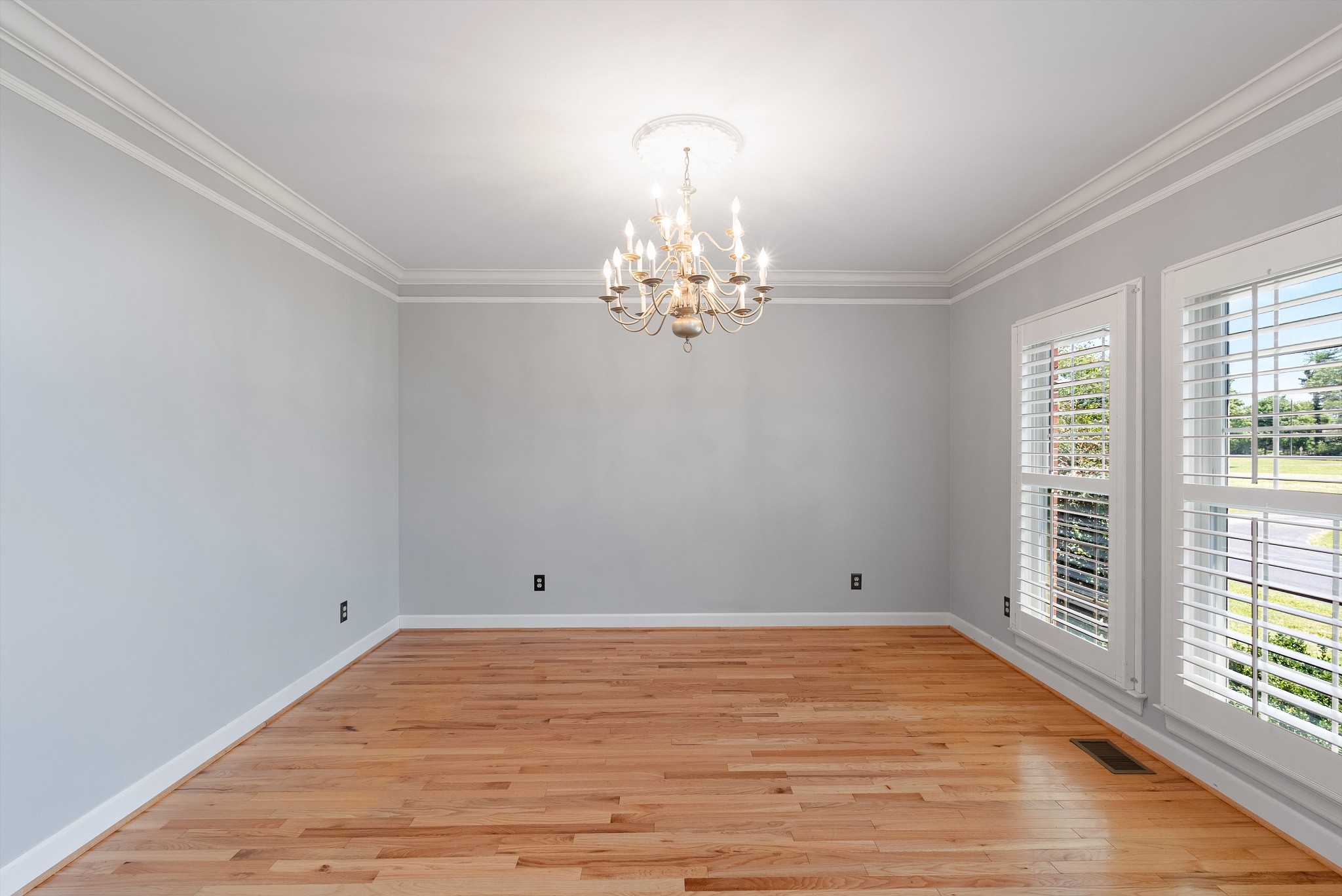 2132 Neelys Bend Road Madison, TN 37115 - Photo 8 of 51 Gallery Image 8