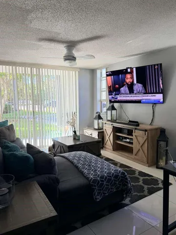 $2,000 | 4440 Northwest 107th Avenue, Unit 1077, Doral, FL 33178