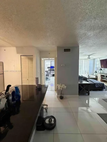 $2,000 | 4440 Northwest 107th Avenue, Unit 1077, Doral, FL 33178