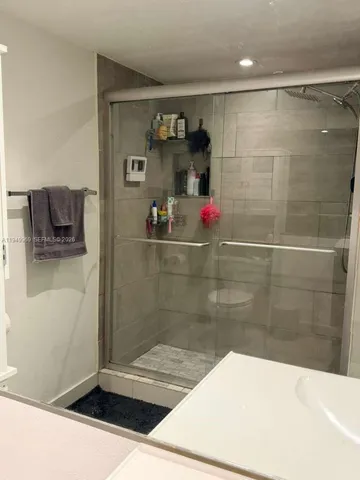 $2,000 | 4440 Northwest 107th Avenue, Unit 1077, Doral, FL 33178