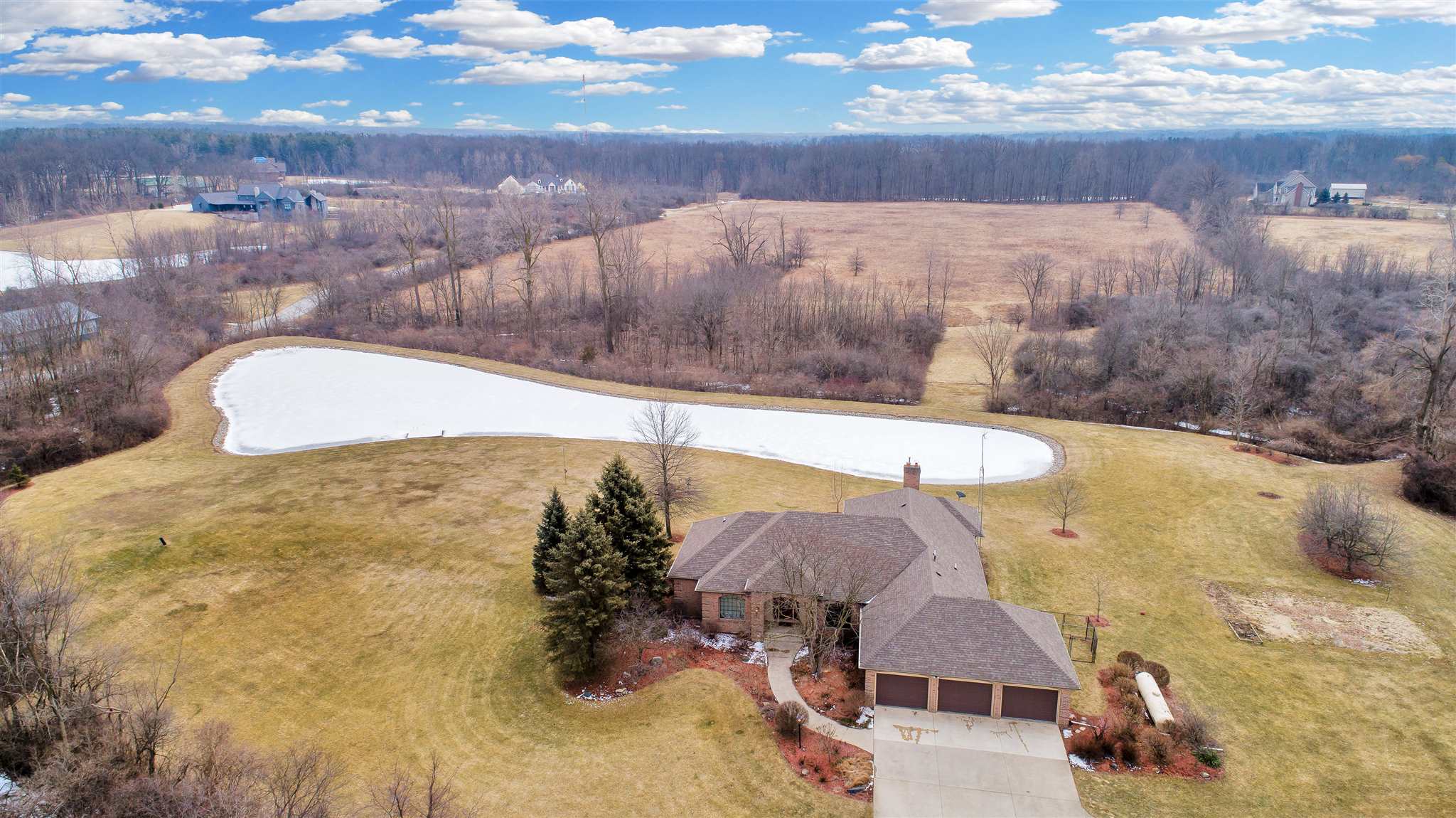 5830 Hursh Road Fort Wayne, IN 46845 - Photo 2 of 36