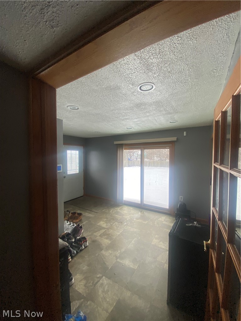 3598 Sykora Road Cleveland, OH 44105 - Photo 28 of 33 Gallery Image 28