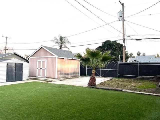 $394,900 | 230 Vermont Avenue, Turlock, CA 95380