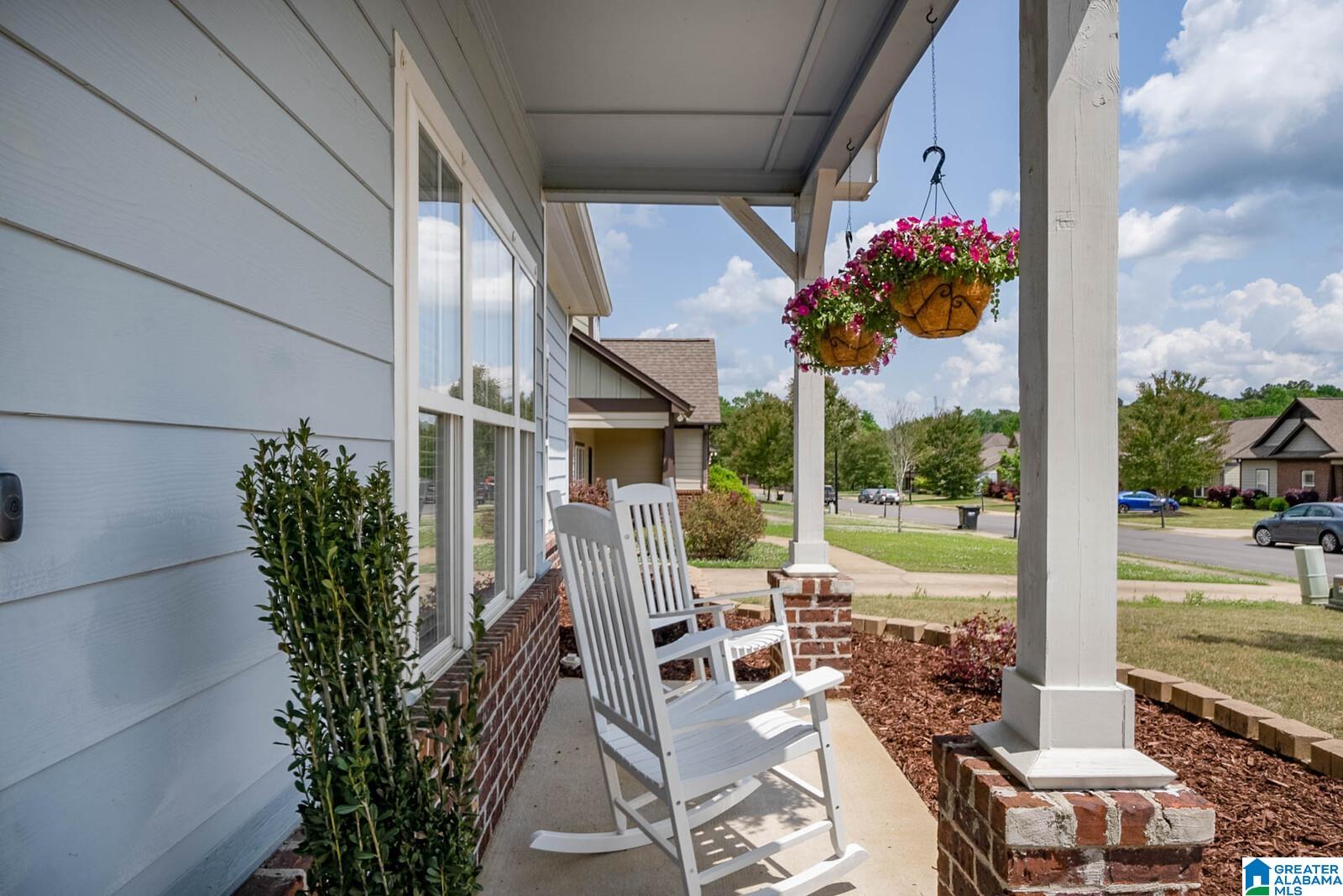 5537 Timber Leaf Trail Bessemer, AL 35022 - Photo 2 of 23