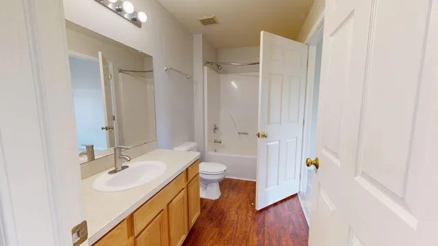 $2,400 | 3073 Promenade Circle, Ann Arbor, MI 48108