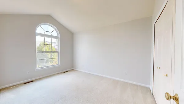 $2,400 | 3073 Promenade Circle, Ann Arbor, MI 48108