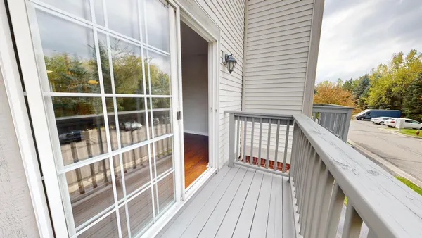 $2,400 | 3073 Promenade Circle, Ann Arbor, MI 48108