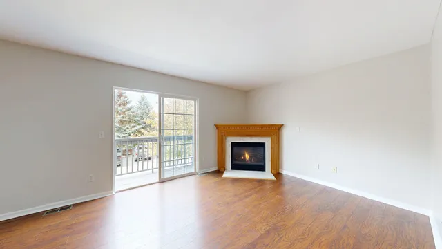 $2,400 | 3073 Promenade Circle, Ann Arbor, MI 48108