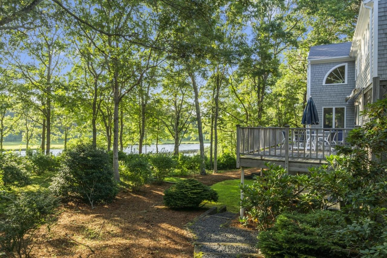 439 Elliott Road Centerville, MA 02632 - Photo 4 of 45 Side