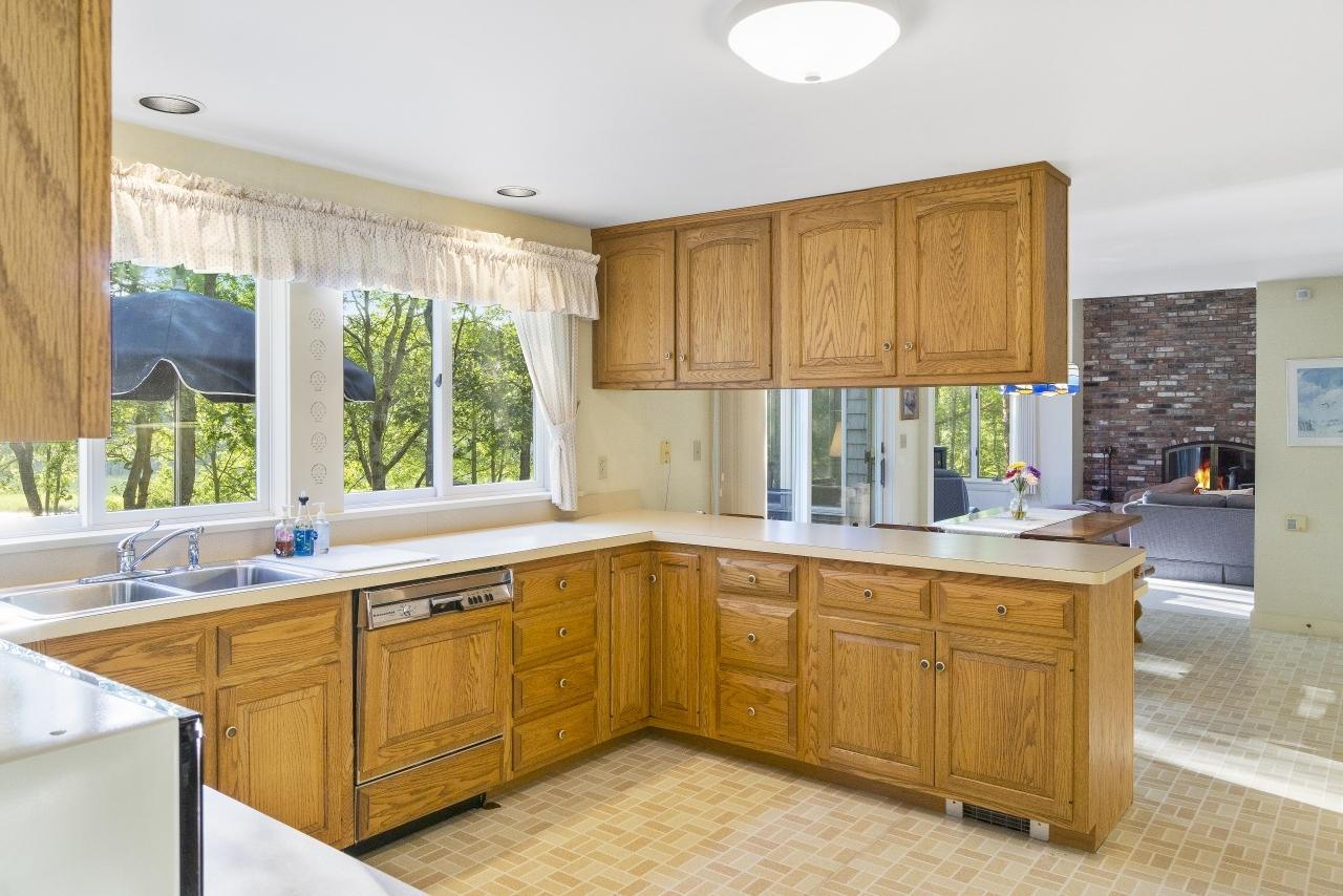 439 Elliott Road Centerville, MA 02632 - Photo 9 of 45 centerville-barnstable-massachusetts-usa