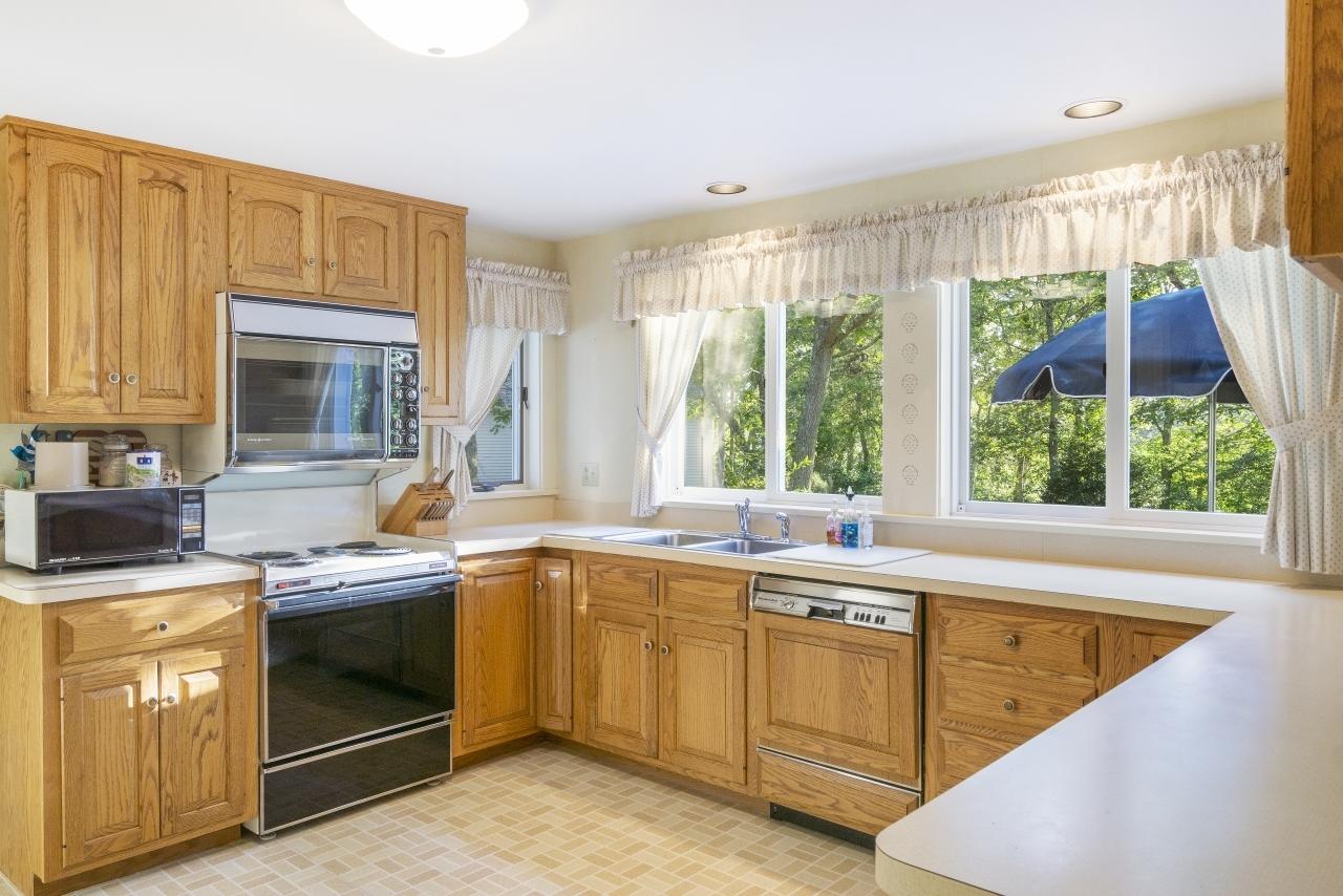 439 Elliott Road Centerville, MA 02632 - Photo 10 of 45 centerville-barnstable-massachusetts-usa