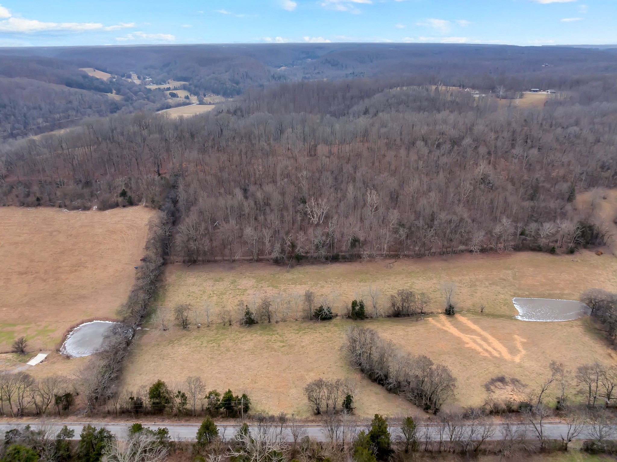 4 Normandy Road Normandy, TN 37360 - Photo 8 of 9