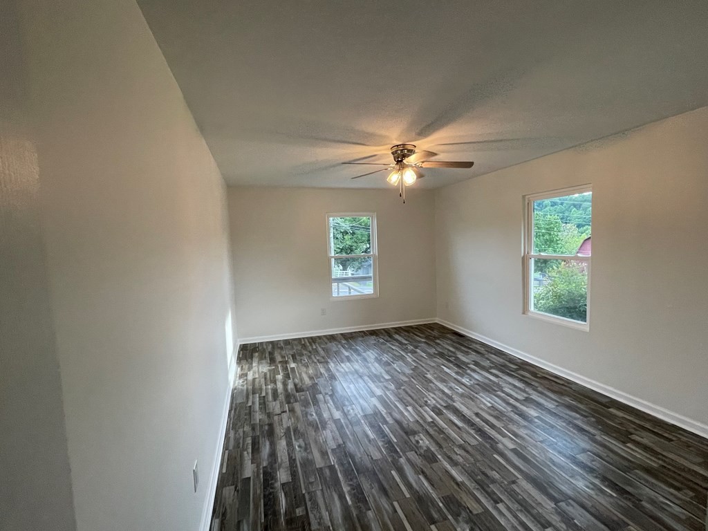 302 Pine Mountain Road Pigeon Forge, TN 37863 - Photo 12 of 40