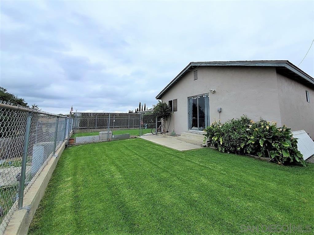 151 Lakeview Avenue Spring Valley, CA 91977 - Photo 13 of 13 Gallery Image 13