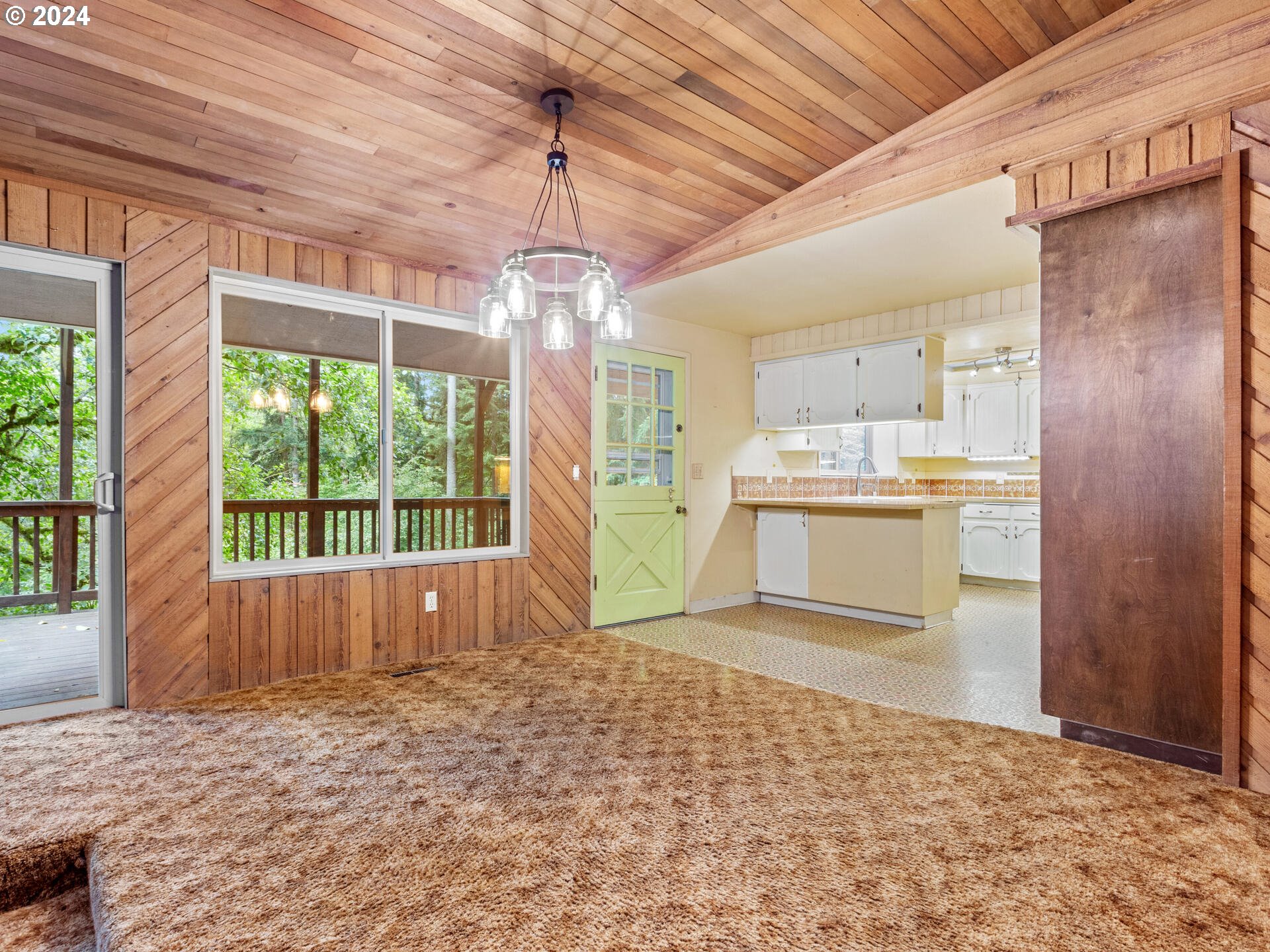 5505 Northeast 282nd Avenue Camas, WA 98607 - Photo 13 of 43